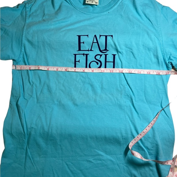 Comfort Colors T-shirt, turquoise size small - Picture 5 of 6